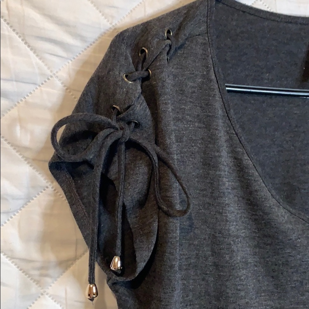 Gray Blouse - Picture 2 of 5